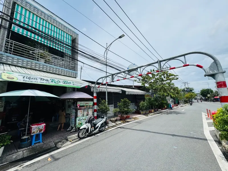 Bán nhà mặt phố 2 tầng, 3 phòng ngủ tại Lê Văn Lương, Quận 7, diện tích 58,4m²... Bán nhà mặt phố tại Tân Hưng, Hồ Chí Minh 01