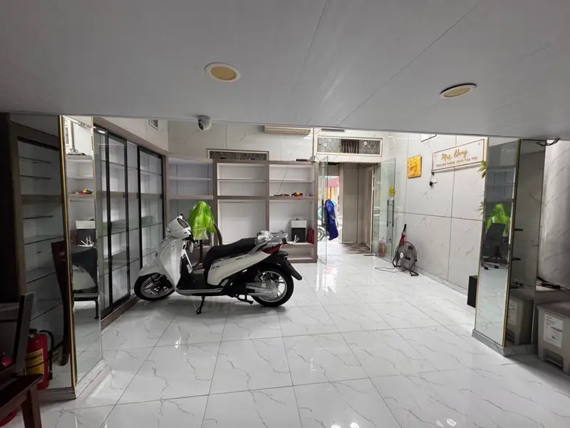 Nhà mặt phố Quan Thánh, Ba Đình, 74m², mặt tiền rộng, kinh doanh tiềm năng... Bán nhà mặt phố tại Ba Đình, Hà Nội 01