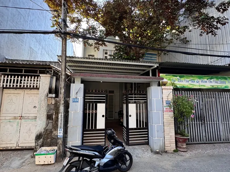 Bán nhà mặt phố trung tâm Sơn Trà, diện tích 122m², giá 12.5 tỷ VNĐ... Bán nhà mặt phố tại An Hải, Đà Nẵng 01