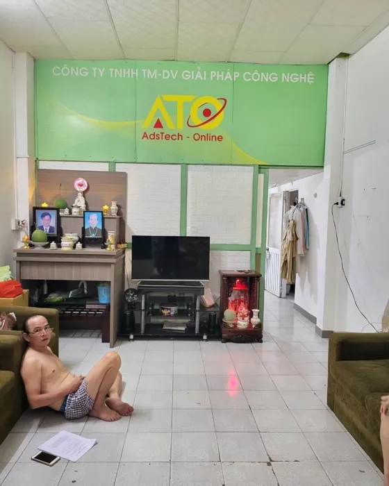 Nhà đẹp 2 tầng mặt tiền rộng ngay Ngô Bệ, giá mềm... Bán nhà riêng tại Tân Bình, Hồ Chí Minh 01