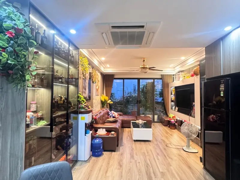 Nhà phố 6 tầng có thang máy, nội thất tặng kèm tại phường Long Biên, Hà Nội... Bán nhà riêng tại Long Biên, Hà Nội 01