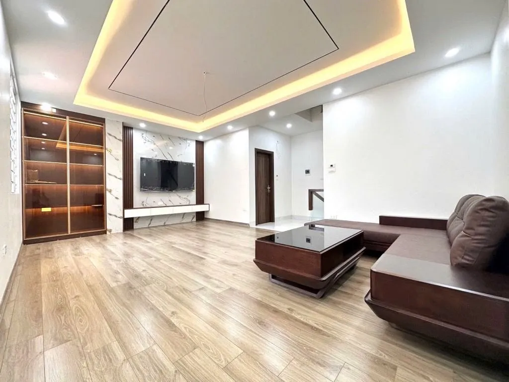 Cơ hội sở hữu nhà 5 tầng mặt tiền lớn, giá sốc bất ngờ tại trung tâm quận... Bán nhà riêng tại An Khánh, Hà Nội 01