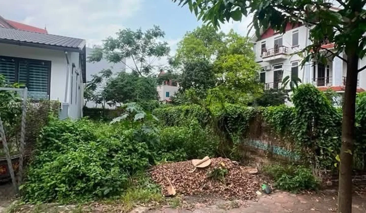 Bán đất mặt tiền 5m tại xã Ỷ Lan, Thuận An, 87m2 thổ cư pháp lý cơ sở, giá 7.9 tỷ... Bán đất tại Gia Lâm, Hà Nội 01