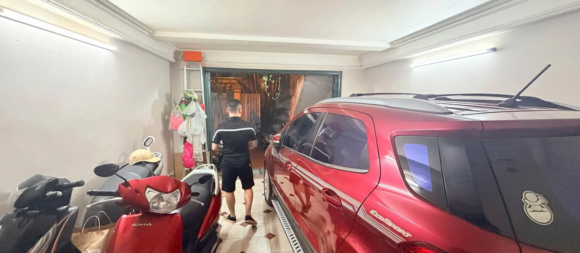 Nhà mặt ngõ ô tô tránh, vỉa hè 2 bên tại Tô Vĩnh Diện... Bán nhà mặt phố tại Thanh Xuân, Hà Nội 01