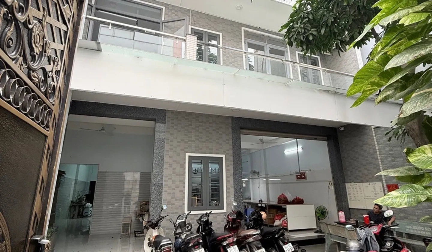 Cơ hội sở hữu tòa nhà xưởng sản xuất 3 tầng rộng 600m² tại Đông Hưng Thuận... Bán nhà riêng tại Đông Hưng Thuận, Hồ Chí Minh 01