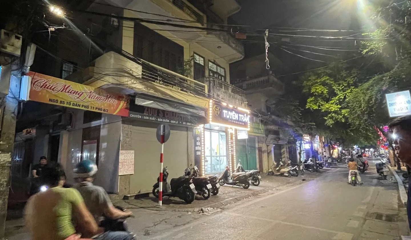 Bán nhà mặt phố trung tâm quận Hai Bà Trưng, 55m2, lô góc, mặt tiền 7m, giá 21 tỷ... Bán nhà mặt phố tại Bạch Mai, Hà Nội 01