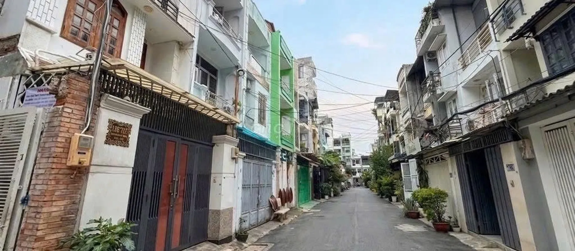 Nhà đẹp Hoàng Hoa Thám, giá tốt giảm ngay 500 triệu... Bán nhà riêng tại Bảy Hiền, Hồ Chí Minh 01