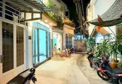 BÁN NHÀ 2 TẦNG Ở NGAY – 51M² – CÓ PN TRỆT – HẺM XE HƠI – THÔNG BÙI VĂN BA – 7,6 Đ... Bán nhà riêng tại Tân Thuận, Hồ Chí Minh 01