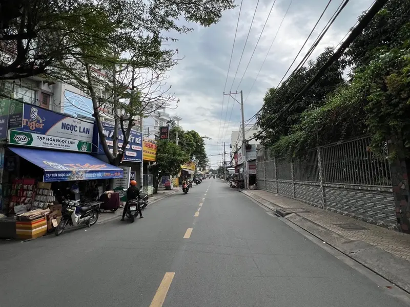 Lô Tư/ Bình Tân, mặt tiền kinh doanh, đường 12m... Bán nhà mặt phố tại Bình Hưng Hòa, Hồ Chí Minh 01