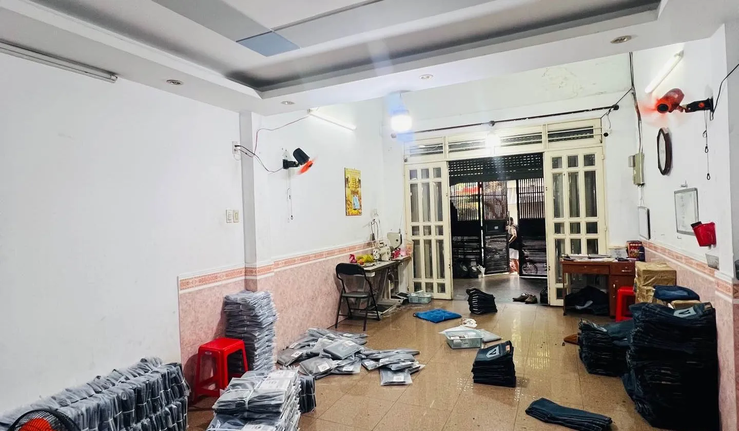 Nhà mặt phố 4 tầng 66m2 tại Tân Phú giá 9,8 tỷ đồng... Bán nhà mặt phố tại Phú Thạnh, Hồ Chí Minh 01