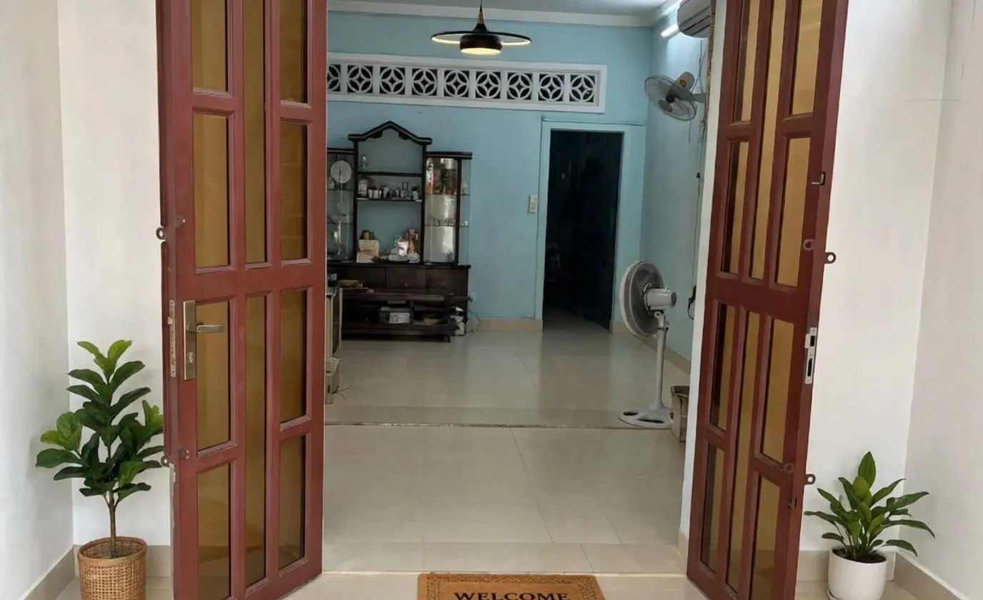 GẦN ĐH NGUYỄN TẤT THÀNH - 2 TẦNG - 82M2 - ĐƯỢC XÂY 5 TẦNG - NHỈNH 7TỶ... Bán nhà riêng tại Xóm Chiếu, Hồ Chí Minh 01