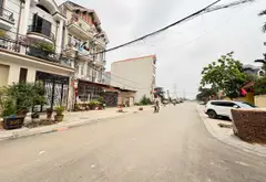 🌺 SẴN NHÀ CẤP 4 CÓ THỂ Ở HOẶC CHO THUÊ TẠO DÒNG TIỀN - ĐƯỜNG OTO VÀO ĐẤT - CÁCH KCN BẮC THĂNG LONG... Bán owner_side tại Thiên Lộc, Hà Nội 01
