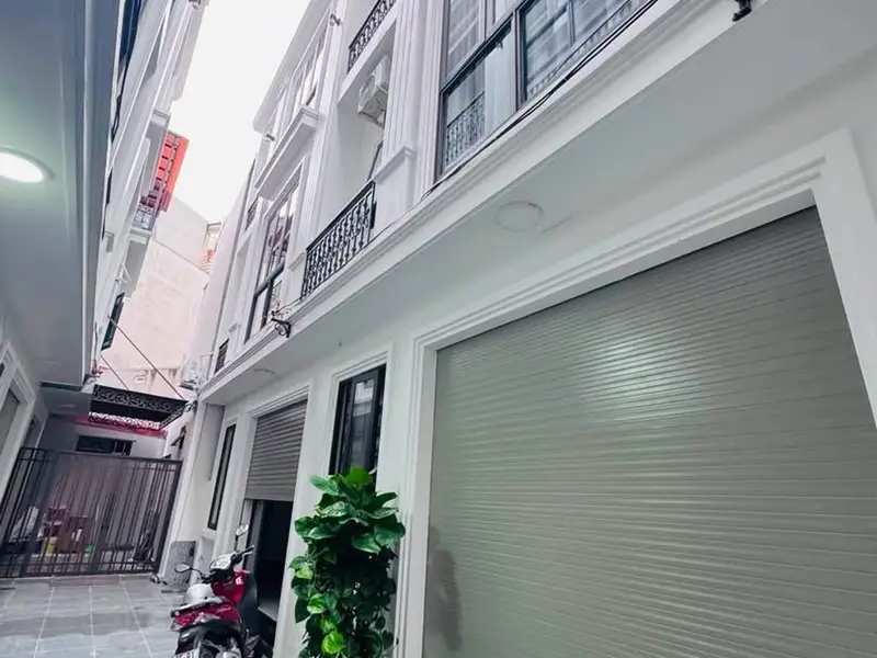 Nhà riêng 4 tầng khu vực Thư Trung - Văn Cao với thiết kế rộng rãi và tiện nghi... Bán nhà riêng tại Hải An, Hải Phòng 01
