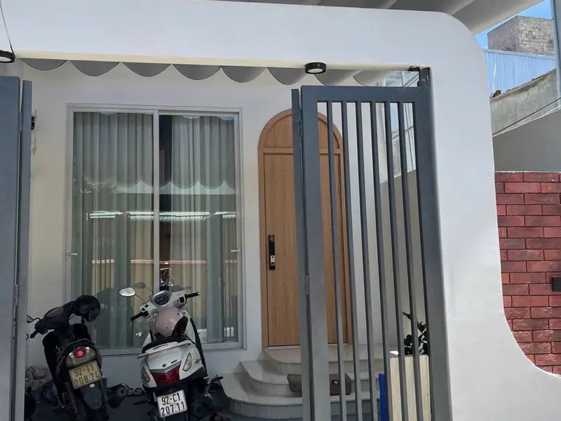 🔥 **BÁN NHÀ 2 TẦNG \+ TUM – KIỆT Ô TÔ NGUYỄN DUY TRINH – LÔ GÓC THOÁNG SÁNG**... Bán nhà riêng tại Ngũ Hành Sơn, Đà Nẵng 01