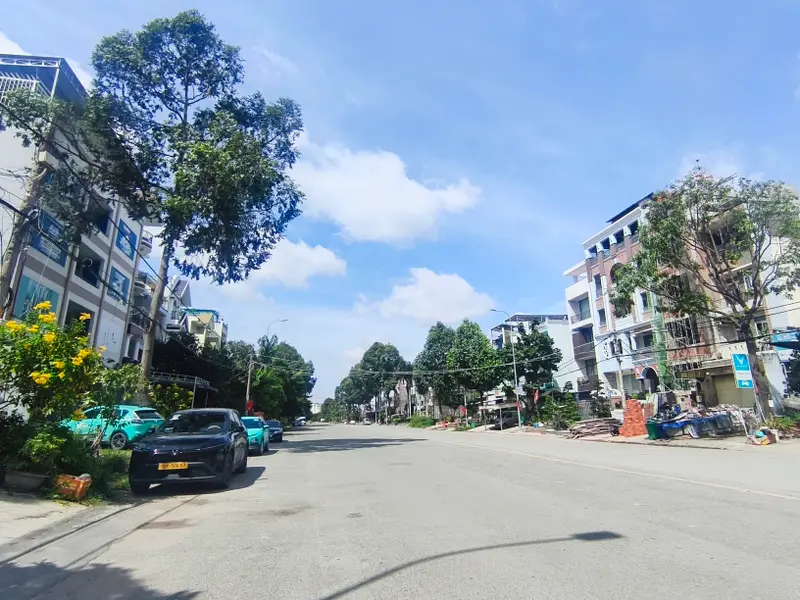 Bán đất khu dân cư Phong Phú 5, 81m², mặt tiền 4.5m, hướn đường rộng 20m... Bán đất tại Bình Hưng, Hồ Chí Minh 01