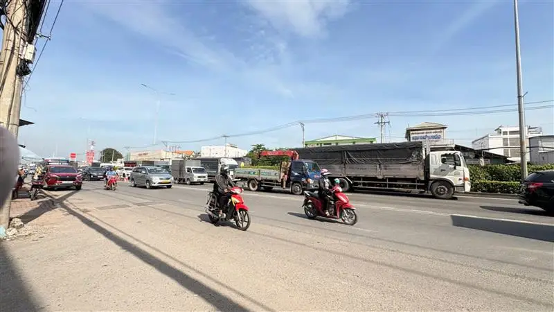 Bán nhà mặt phố rộng 9875m2 mặt tiền Quốc lộ 1A quận 12... Bán nhà mặt phố tại An Phú Đông, Hồ Chí Minh 01