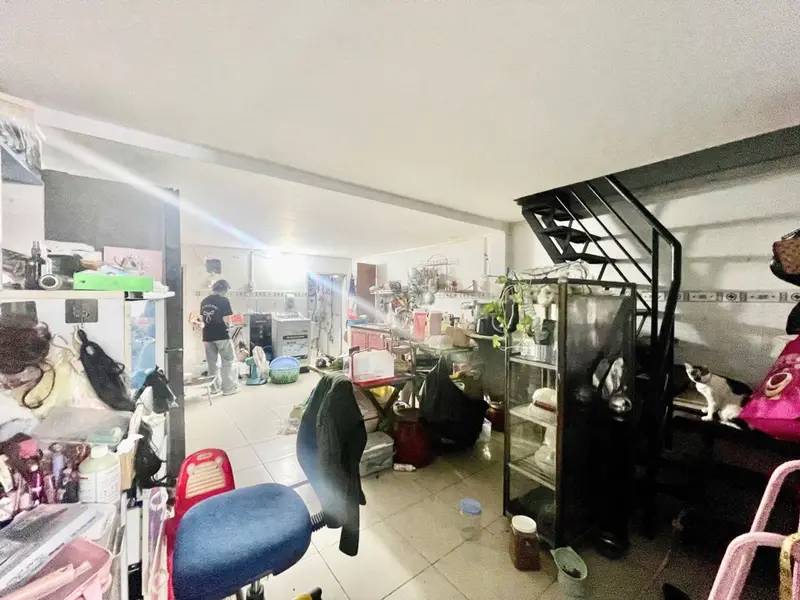 Nhà 2 tầng 4 phòng ngủ tại Phường Bình Hưng Hòa, Hồ Chí Minh giá nhỉnh 4 ty... Bán nhà riêng tại Bình Hưng Hòa, Hồ Chí Minh 01
