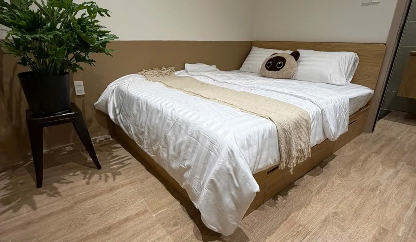 CHDV NGUYỄN THẦN HIẾN – DÒNG TIỀN 1 TỶ 380 TR/NĂM – 21.9 TỶ TL... Bán nhà mặt phố tại Xóm Chiếu, Hồ Chí Minh 01