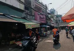 Nhà hai mặt hẻm, ngang rộng trên 7m tại phường Bình Tiên, Quận 6... Bán owner_side tại Bình Tiên, Hồ Chí Minh 06