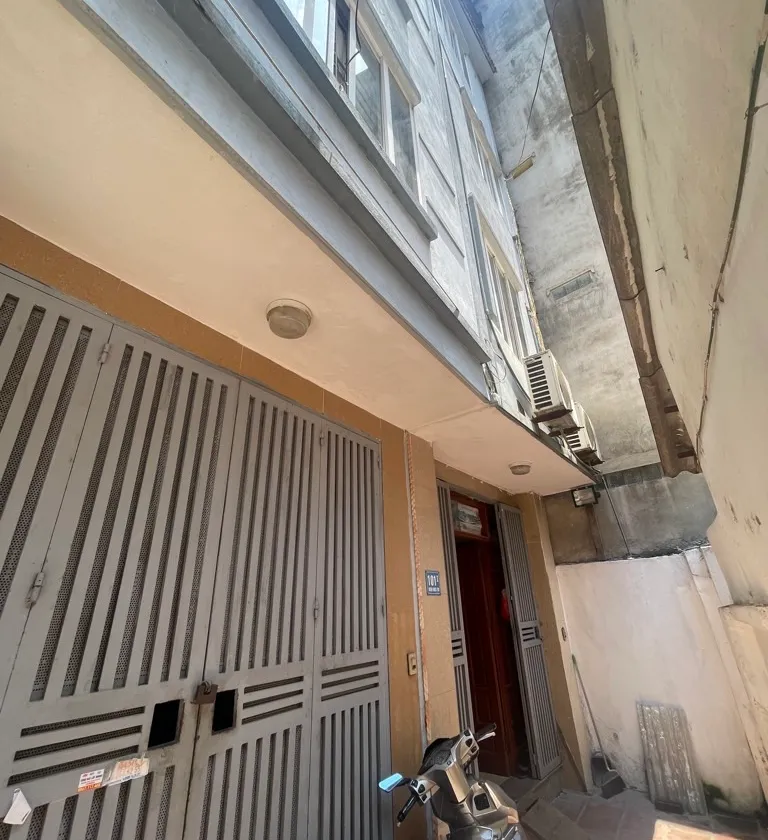 - Trương Định, giao giữa quận Hoàng Mai và Hai Bà Trưng, diện tích 22m²... Bán owner_side tại Phương Liệt, Hà Nội 01