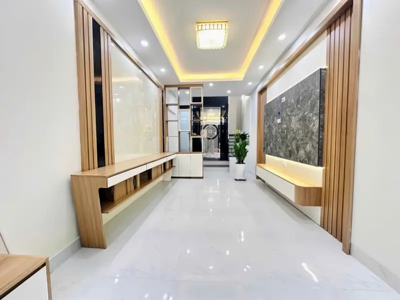 Bán nhà riêng 6 tầng thang máy, Lạc Long Quân, ngõ thông, ô tô qua nhà... Bán nhà riêng tại Tây Hồ, Hà Nội 01