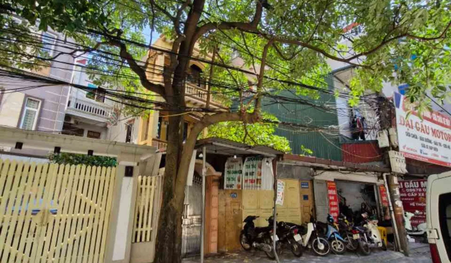 Nhà mặt phố Yên Bình tặng đất, ô tô vào tận nơi... Bán nhà mặt phố tại Hà Đông, Hà Nội 01