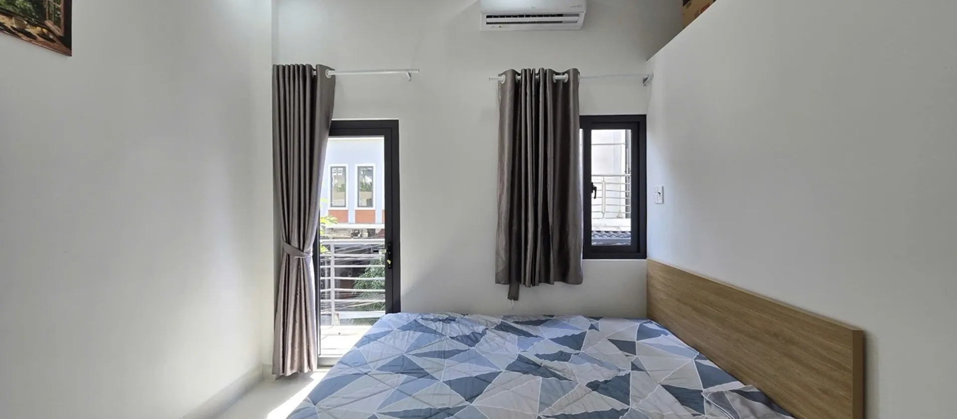 CHDV XÂY MỚI – 8 PHÒNG FULL KHÁCH – DÒNG TIỀN 45TR/THÁNG _ HUỲNH TẤN PHÁT Q7. HƠN 8Đ TL... Bán nhà riêng tại Phú Thuận, Hồ Chí Minh 01