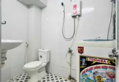 - Nhà mới đẹp 1 trệt 1 lầu mua về ở liền: 2PN- 2WC- nhà bếp, phòng ăn- phòng khách, ngay vòng xoa... Bán nhà riêng tại Hòa Bình, Hồ Chí Minh 08
