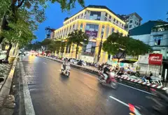 Nhà mặt phố 7 tầng thang máy siêu sang ở Tây Hồ... Bán nhà mặt phố tại Nghĩa Đô, Hà Nội 02