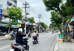 🔥 BÁN GẤP VỀ QUÊ – TỈNH LỘ 10 – 2 MẶT TIỀN TRƯỚC SAU – NGANG 5,2M – 2 TẦNG – 3 TỶ XÍU 🔥... Bán nhà riêng tại Tân Tạo, Hồ Chí Minh 03