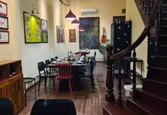 Nhà mặt phố trung tâm vị trí đắc địa sầm uất tại quận Ba Đình. Có sổ đỏ... Bán nhà mặt phố tại Ba Đình, Hà Nội 03