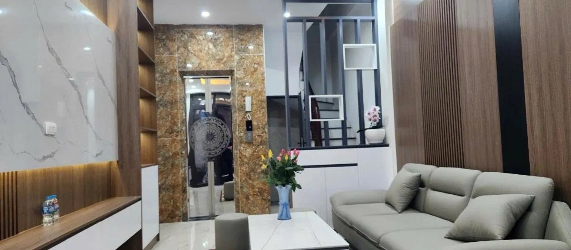 Bán nhà riêng 6 tầng tại Định Công Hạ, mặt ngõ ô tô đỗ cửa kinh doanh thuận tiện... Bán nhà riêng tại Định Công, Hà Nội 01