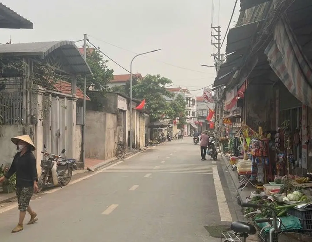 Nhà lô góc mặt tiền rộng, vị trí vàng ngay gần cầu Thượng Cát... Bán nhà riêng tại Thiên Lộc, Hà Nội 01