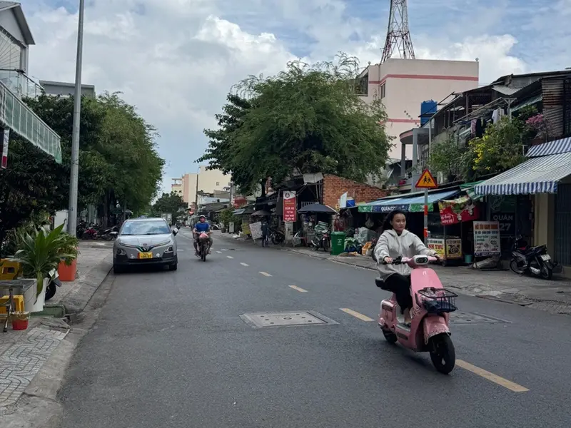 Nhà mặt phố 6 tầng giá 14.5 tỷ tại phường Bình Tiên Quận 6... Bán nhà mặt phố tại Bình Tiên, Hồ Chí Minh 01