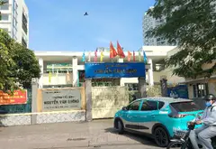Bán nhà 5 tầng 3PN 3WC mặt tiền 3.5m tại phường Bình Phú Quận 6... Bán owner_side tại Bình Phú, Hồ Chí Minh 09