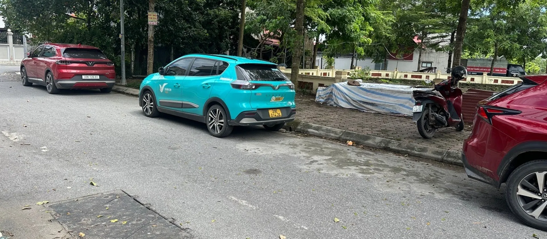 Bán nhà 3 tầng lô góc vị trí đắc địa tặng đất, giá tốt tại Liên Hà... Bán nhà riêng tại Thư Lâm, Hà Nội 01