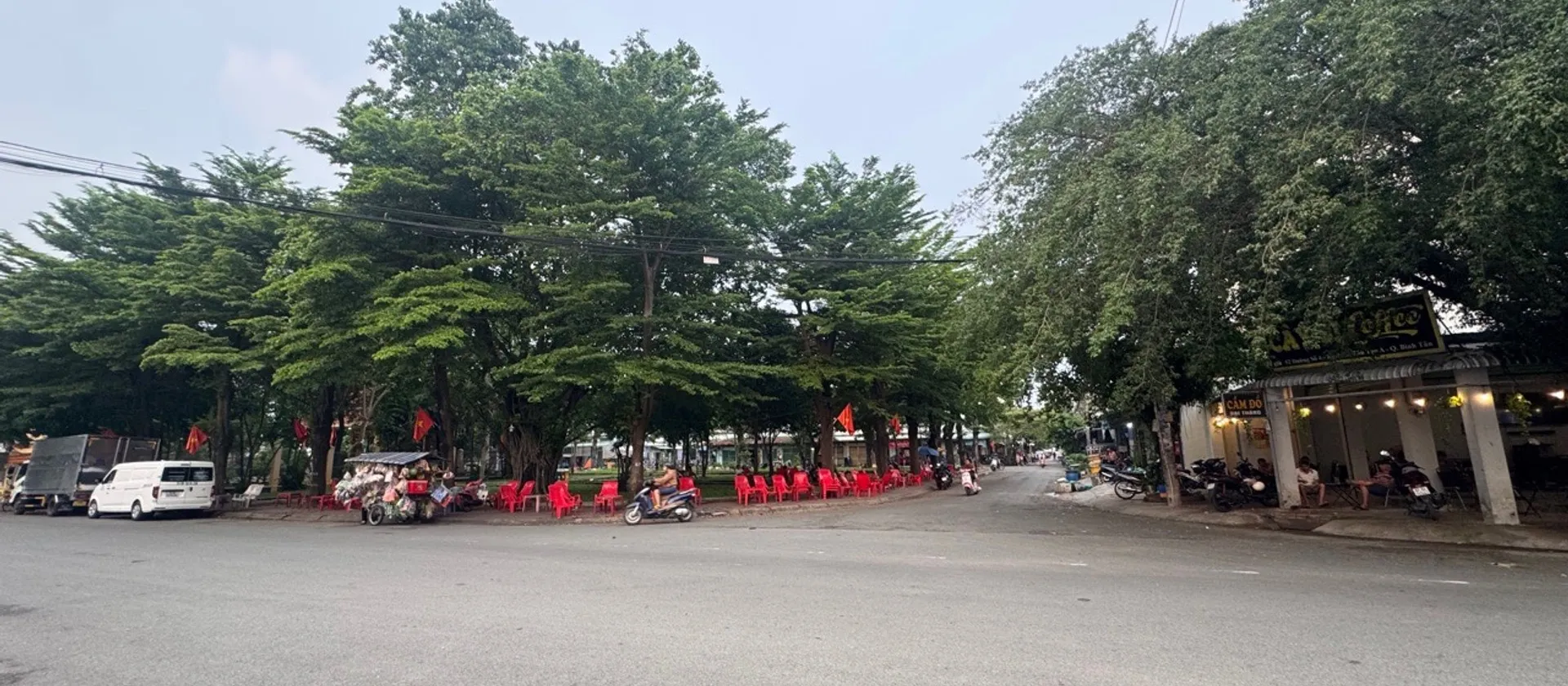 MẶT PHỐ KINH DOANH SẦM UẤT, 100M2, NHÀ TRỆT LỬNG CÓ PN TRỆT, GIÁ CHỈ 5.X TỶ... Bán nhà mặt phố tại Tân Tạo, Hồ Chí Minh 01