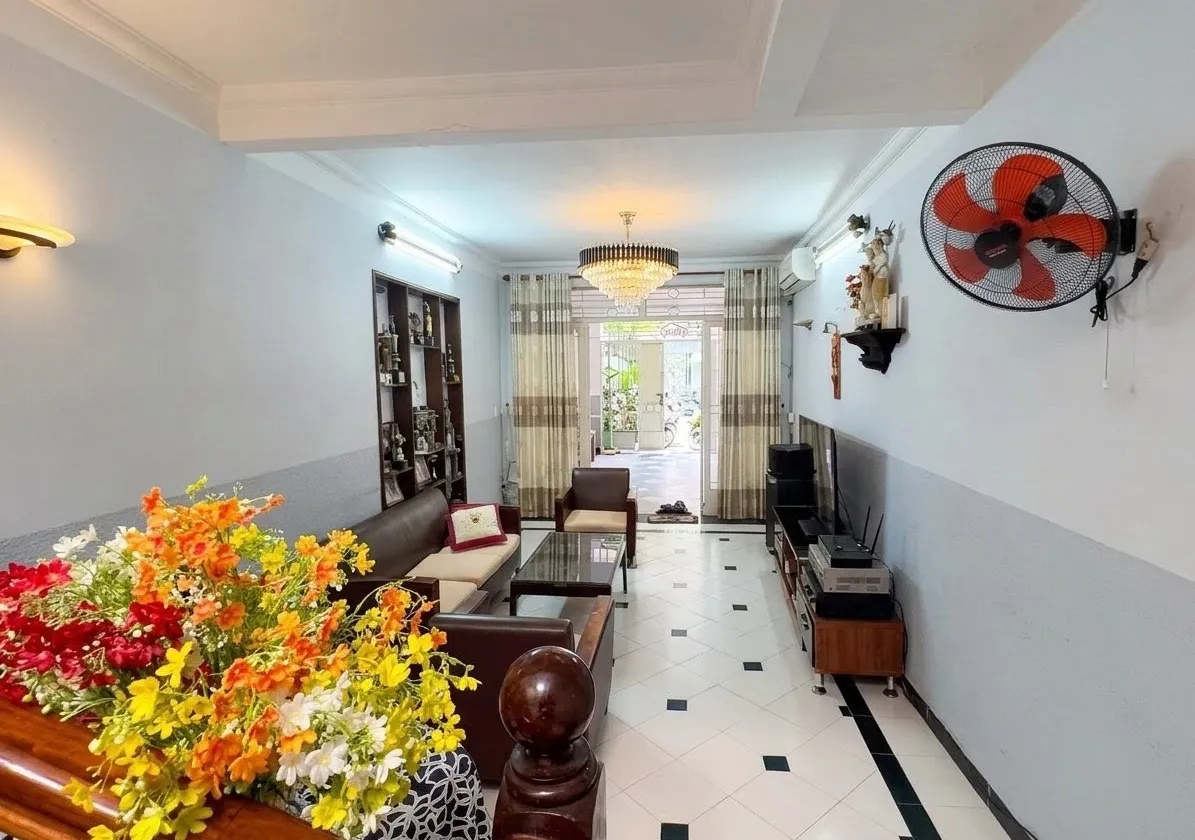Nhà Tân Bình ngay Bắc Hải - Bắc Hải, 2 tầng - ở ngay - KD - ngang gần 4m - dài 24m - hơn 15 tỷ... Bán nhà mặt phố tại Tân Hòa, Hồ Chí Minh 01