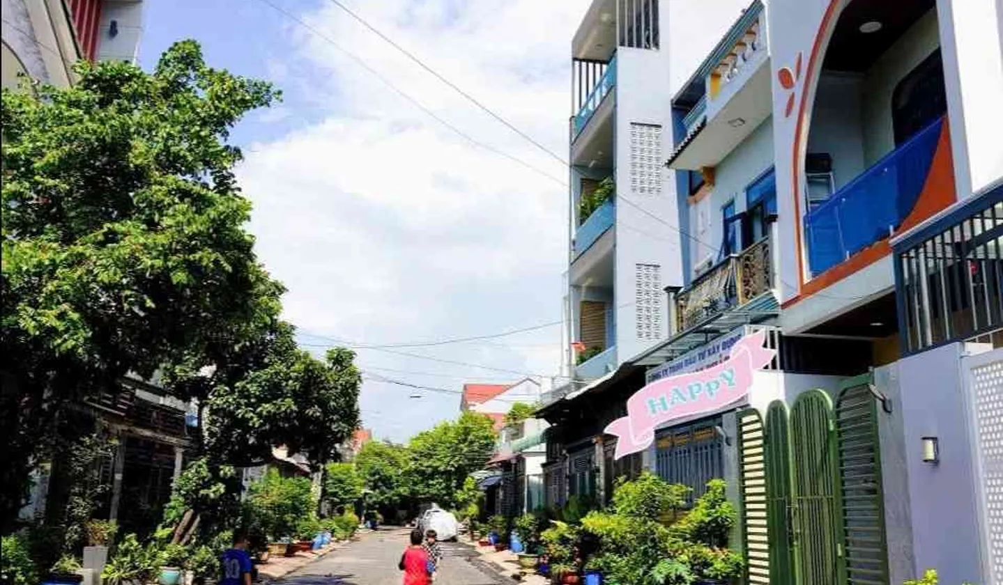 Bán nhà trung tâm Dĩ An82m2 2 tầng btct đường ô tô tránh sổ hồng riêng... Bán nhà riêng tại Dĩ An, Hồ Chí Minh 01