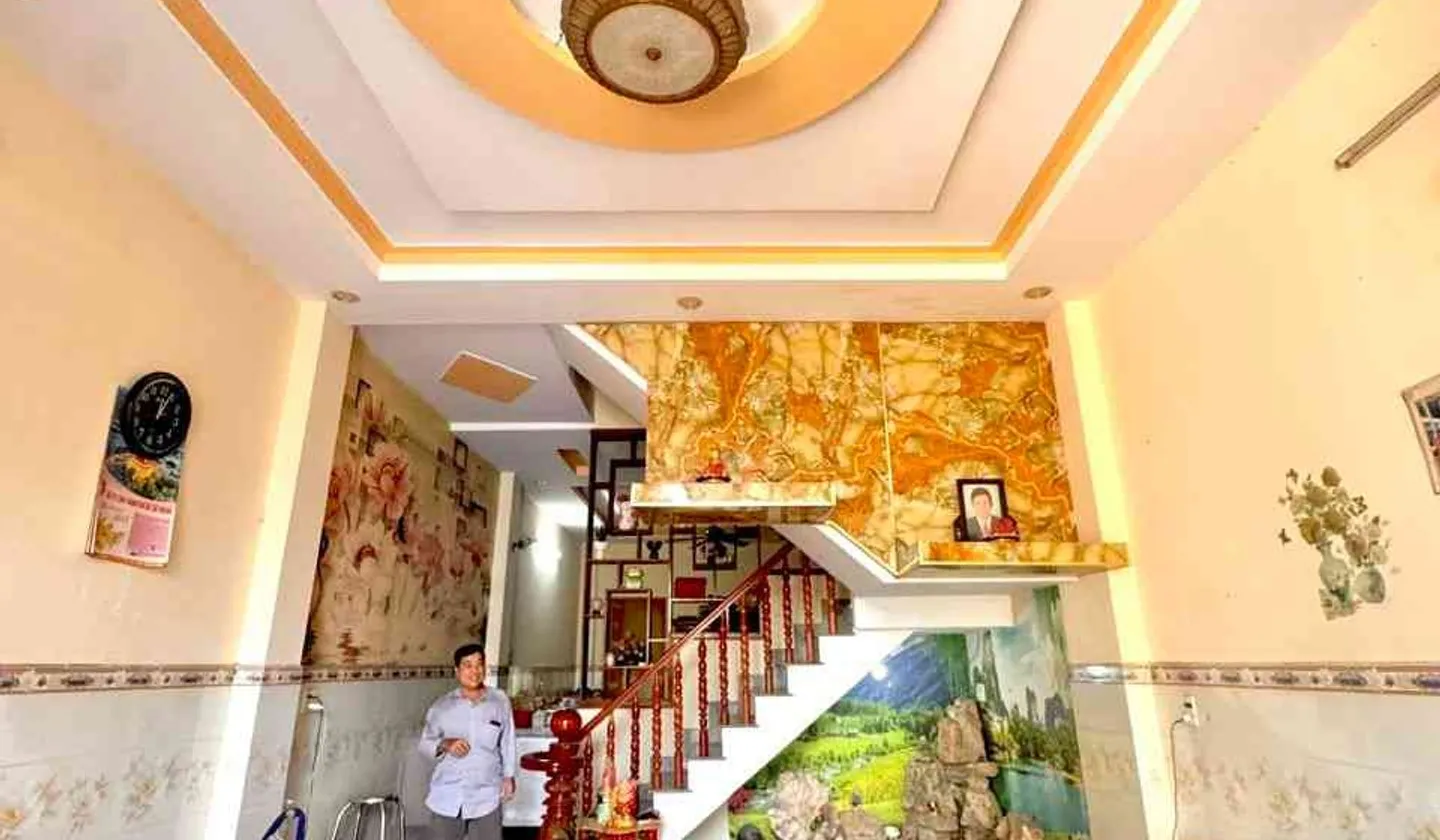 Bán nhà riêng 4 tầng tại phường Phú Định, TP. Hồ Chí Minh, mặt tiền rộng kinh doanh thuận tiện... Bán nhà riêng tại Phú Định, Hồ Chí Minh 01