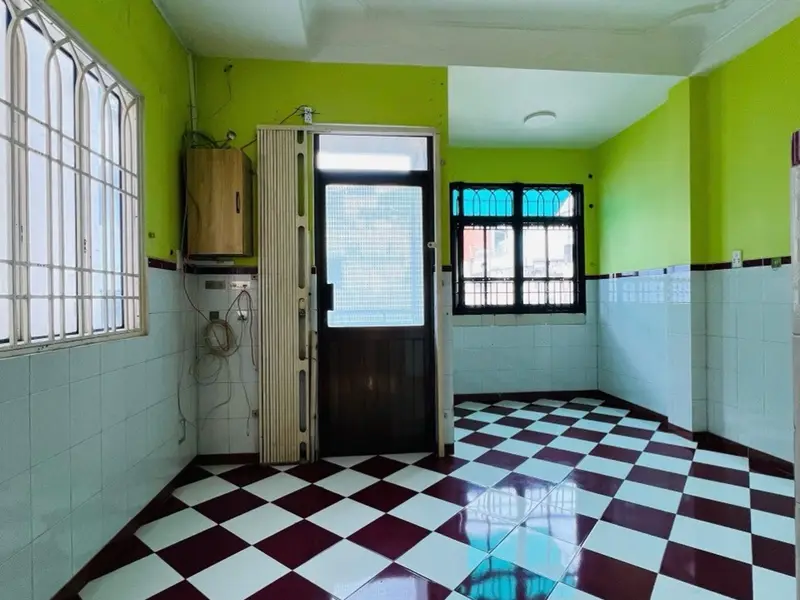 Bán nhà 5 tầng góc hẻm xe hơi Quận 5 diện tích 33.8m2 giá 14ty x... Bán nhà riêng tại An Đông, Hồ Chí Minh 01