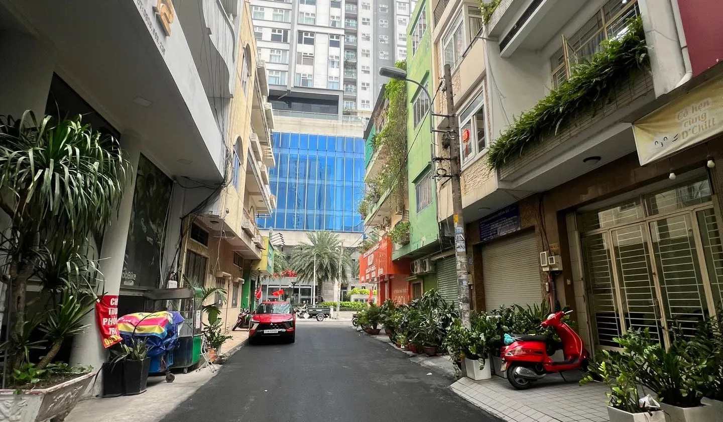 🔥 HÀNG HIẾM – NGAY CC XI GRAND COURT – LÝ THƯỜNG KIỆT, Q10 🔥... Bán nhà riêng tại Diên Hồng, Hồ Chí Minh 01