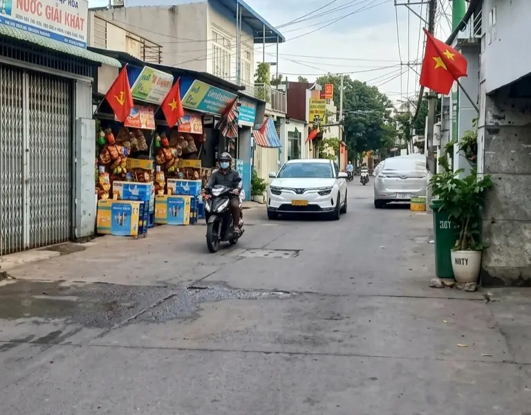 NHÀ ĐÚC 3 LẦU HẺM XE TẢI TRÁNH TÔ NGỌC VÂN/QL1A, Q12 – NGANG 5,2x20M – HƠN 6 TỶ.... Bán nhà riêng tại Thới An, Hồ Chí Minh 01