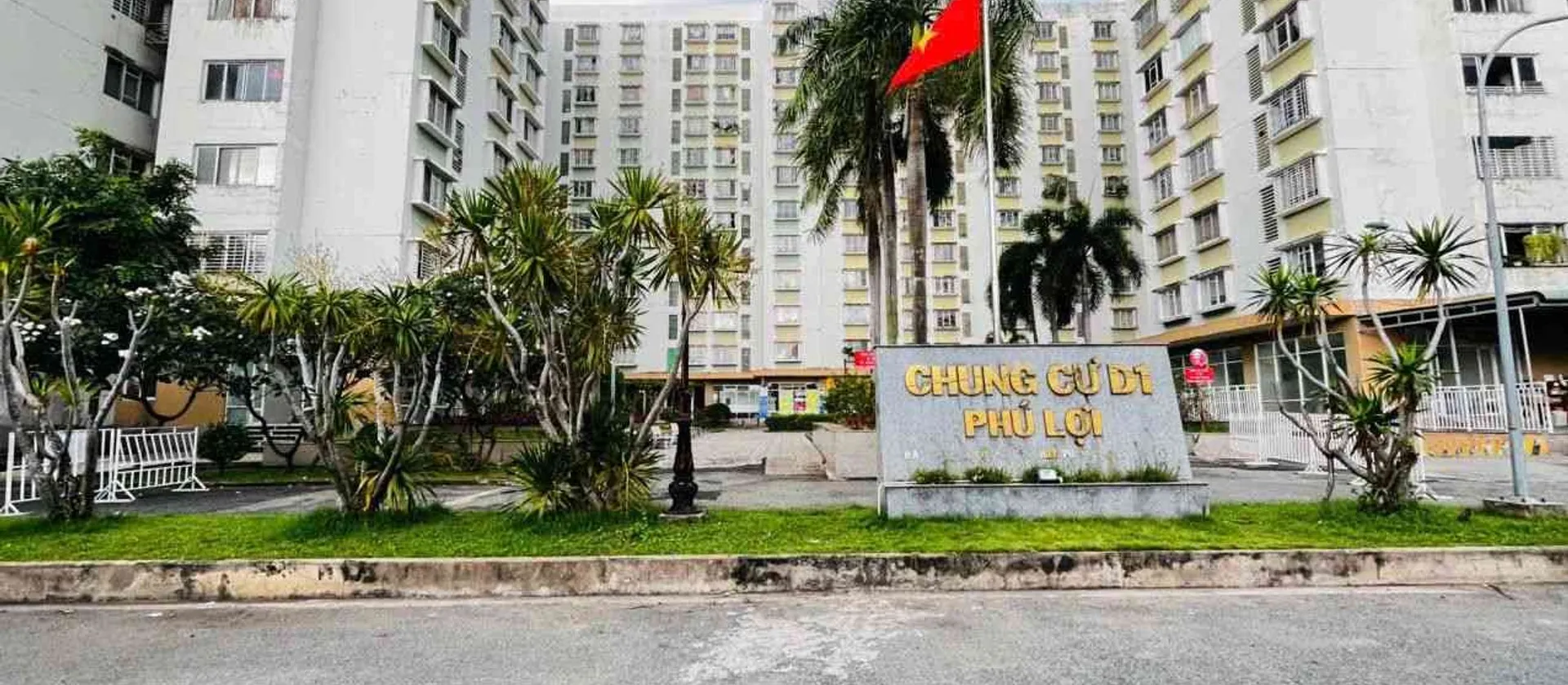 Nhà phố mặt tiền rộng, tiện nghi đầy đủ tại Bình Đông, Q8... Bán nhà mặt phố tại Bình Đông, Hồ Chí Minh 01