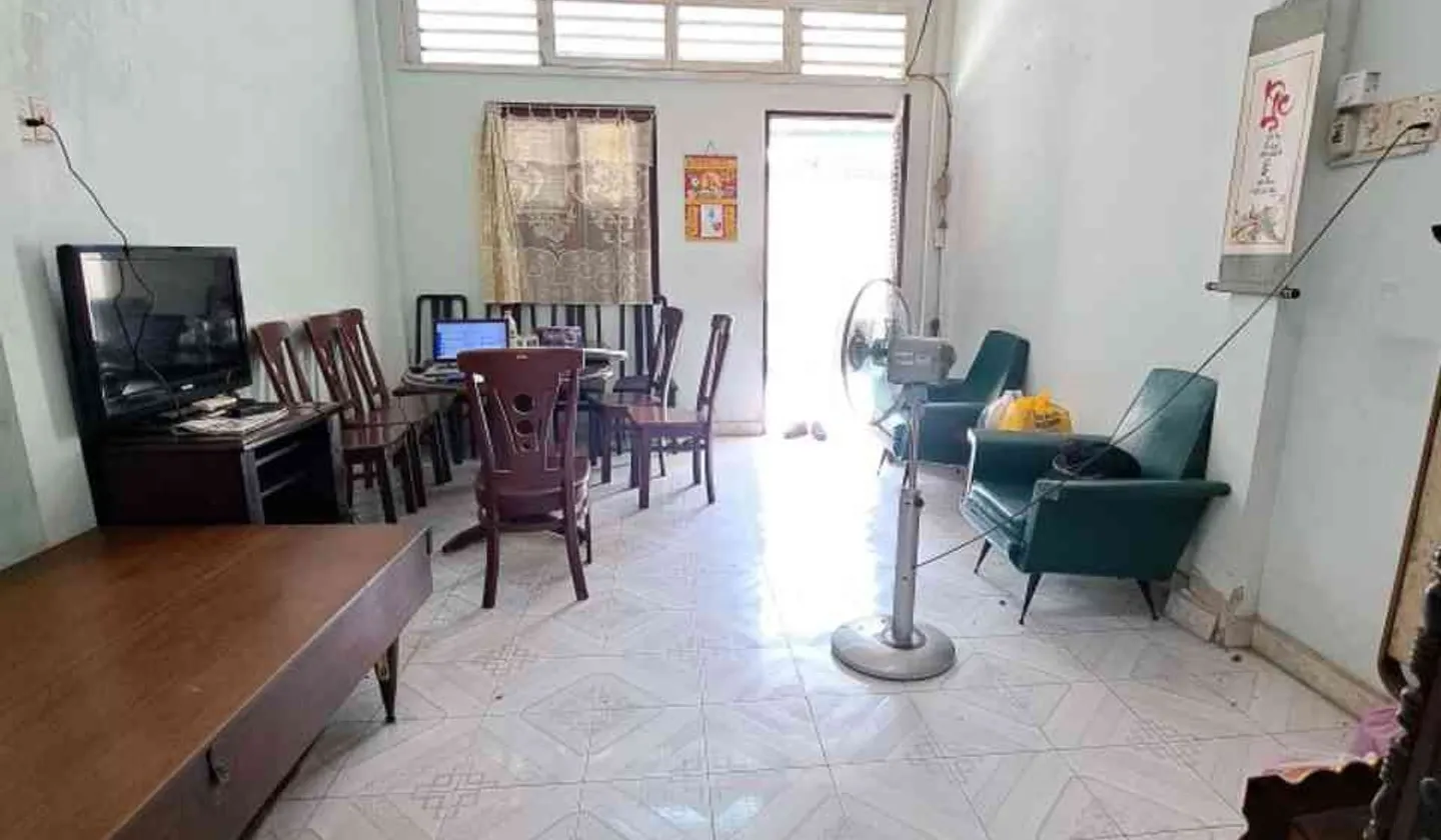 Bán nhà riêng 42m2 tại phường Hòa Hưng, Quận 10, giá 6 tỷ đồng... Bán nhà riêng tại Hòa Hưng, Hồ Chí Minh 01