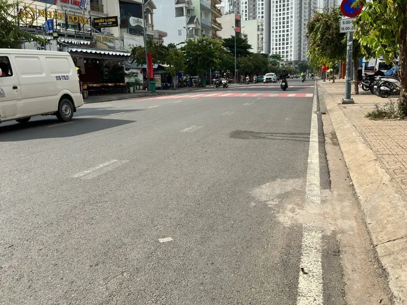 Bán nhà 2 tầng 3 phòng ngủ tại quận Tân Phú giá 8 tỷ... Bán nhà riêng tại Phú Thạnh, Hồ Chí Minh 01