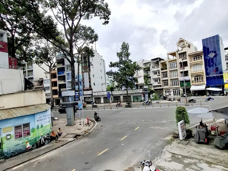Nhà mặt phố Phan Xích Long, cơ hội kinh doanh cực hiếm... Bán nhà mặt phố tại Phú Thọ, Hồ Chí Minh 01