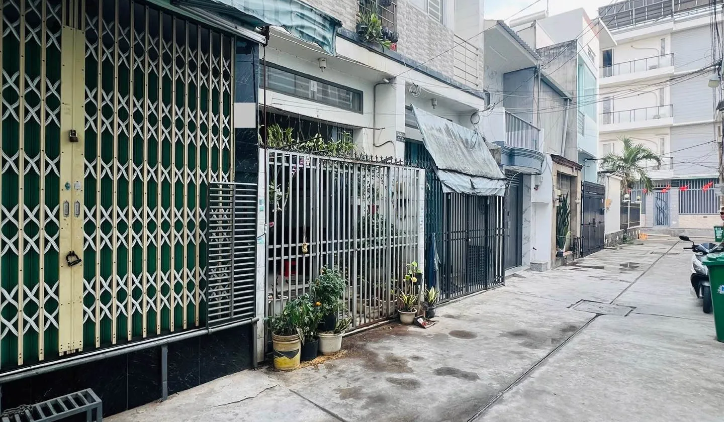 Nhà riêng 4 phòng ngủ, 2 tầng tại quận Bình Tân, giá tốt... Bán nhà riêng tại Tân Tạo, Hồ Chí Minh 01