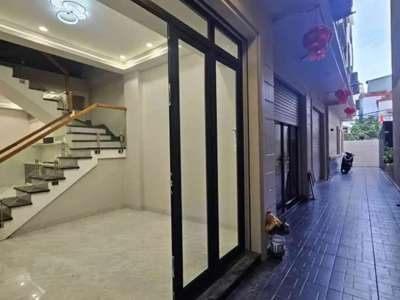 Nhà phố thiết kế hiện đại tại khu vực Miếu Hai Xã... Bán nhà riêng tại Lê Chân, Hải Phòng 01