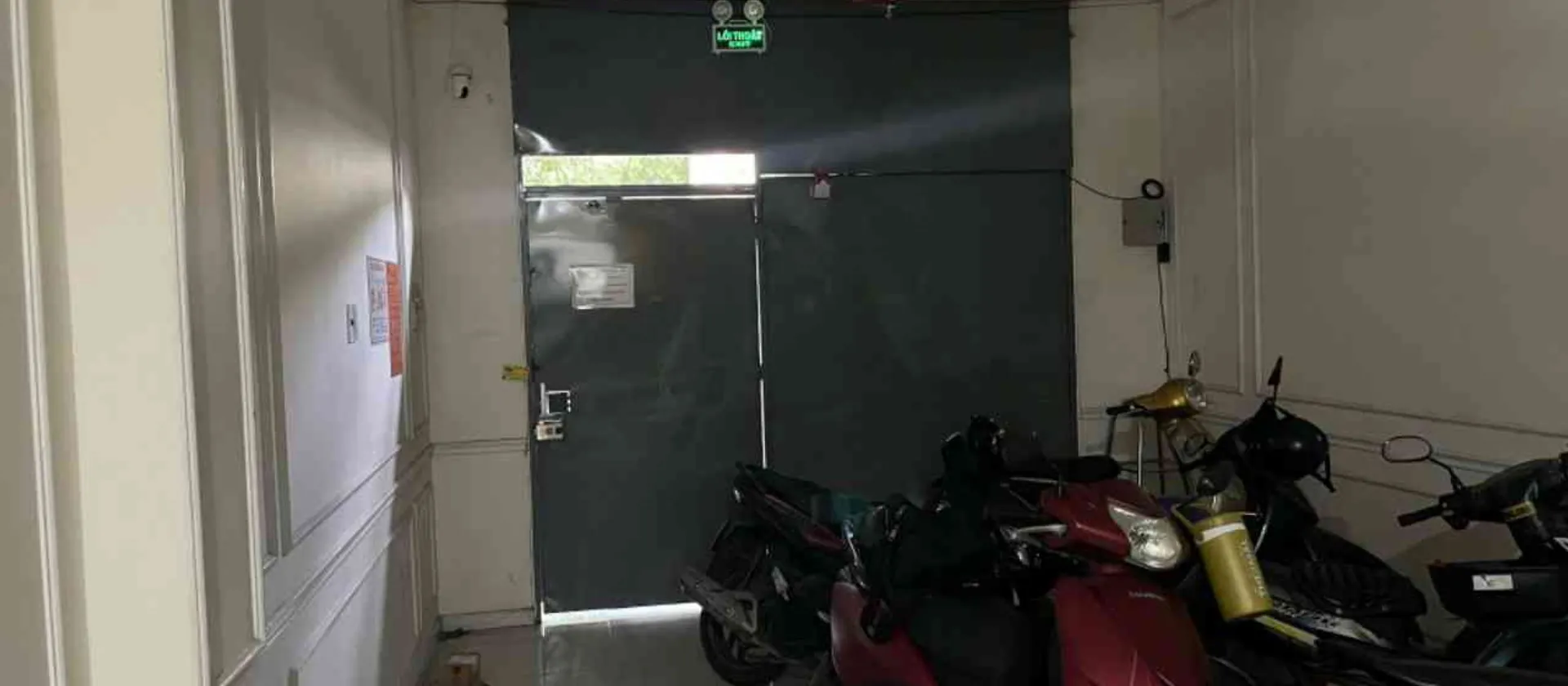 Bán nhà mặt phố 4 tầng, 5 phòng ngủ tại phường Phú Thạnh, TPHCM... Bán nhà mặt phố tại Phú Thạnh, Hồ Chí Minh 01